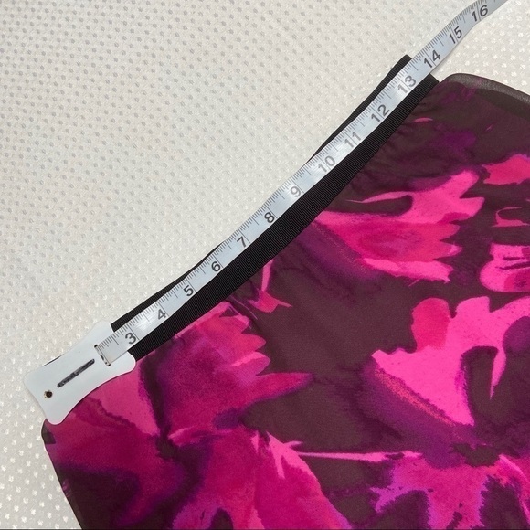 LOFT Magenta Floral Bubble Skirt - Picture 5 of 7